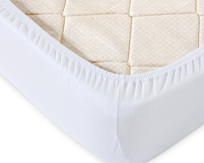 Трикотажная простынь на резинке белый