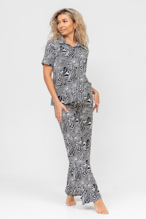 e79fb2a3-faf8-4ee5-98a6-696ca85efbd3